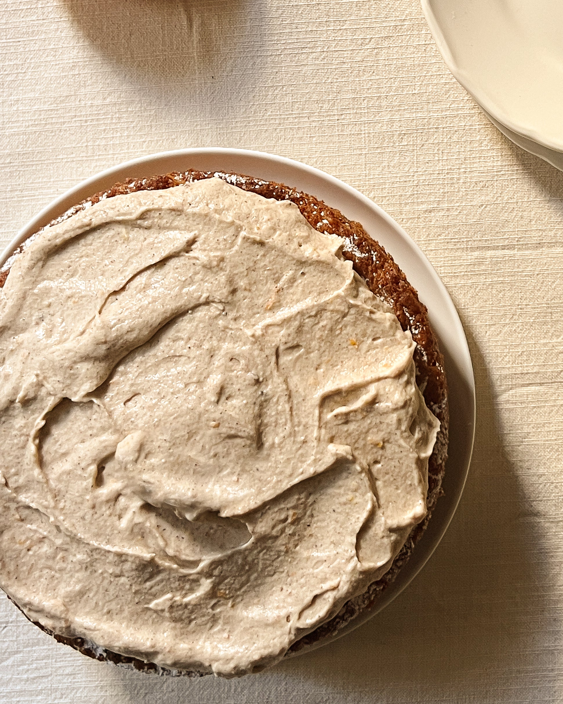 WINTER MASCARPONE FROSTING